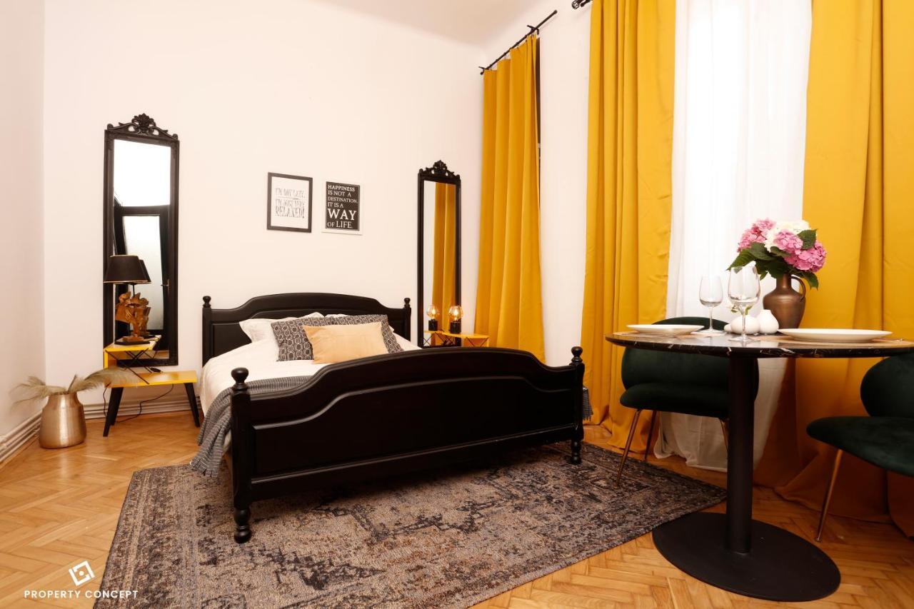 Bohemian Central Concept Studio Букурещ Екстериор снимка